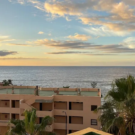 Urbanizacion Playa Del Sol Playa De La Arena 아파트 *